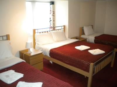 Oyo Lifestyle Golden 3* Londra