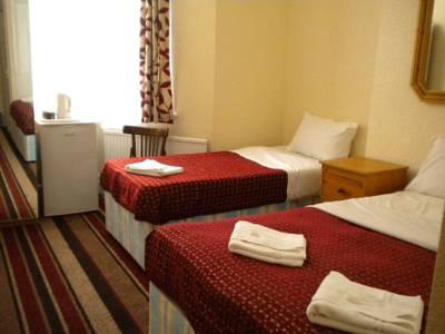 Oyo Lifestyle Golden 3* Londra