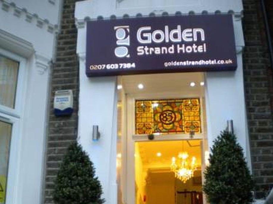 Oyo Lifestyle Golden Pensiune 3*